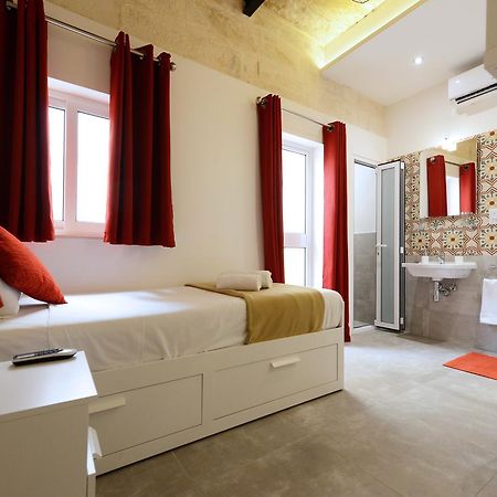Vallettastay Lovely House Private Rooms Exterior photo
